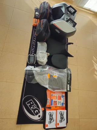 KTM 1290 Super Duke GT