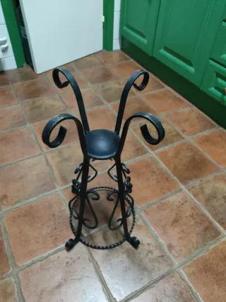 Paragüero forja negro