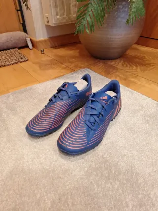 Botas fútbol Adidas Predator niño T40