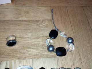 Conjunto Collar, anillo y Pulsera Plateado y Negro