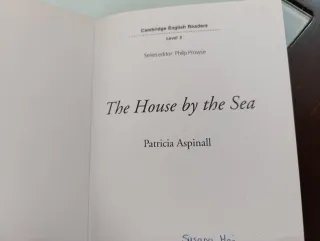 The House by the Sea, Frozen, the ring