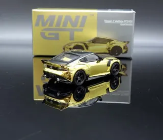 Mini GT 985 Nissan Z400 Veilside FFZ400
