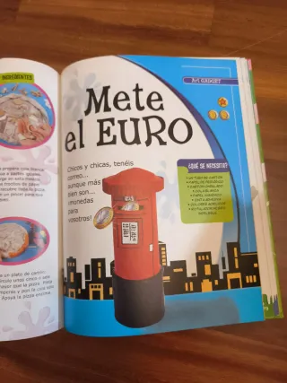 Art Attack. Juega y crea: Un montón de manualid...