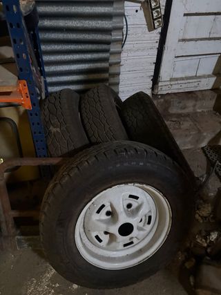 Despiece de chapa,ruedas etc defender 90