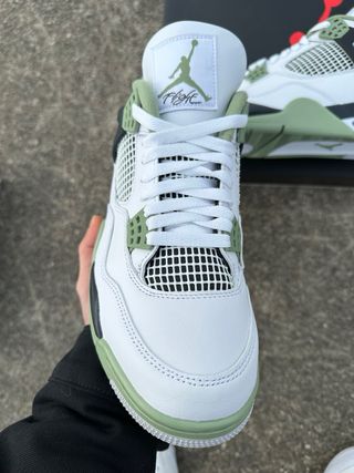 Scarpe Air Jordan 4 Seafoam Verde e Bianco