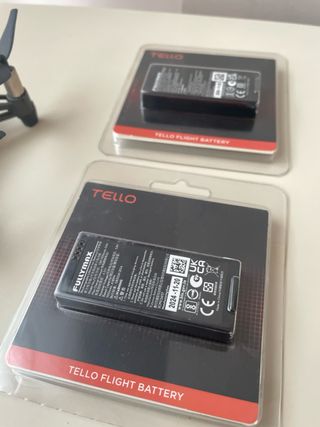 Drone Tello con 2 baterías nuevas