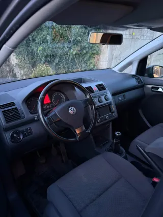Volkswagen Touran 2009