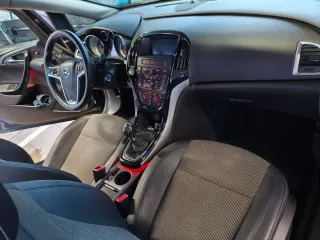 Opel Astra 2015