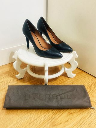 Zapatos Uterqüe azul marino piel