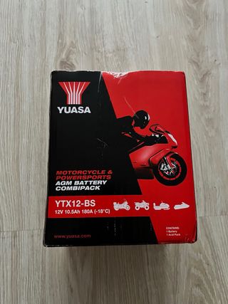 Batería YTX12-BS Yuasa Motorcycle AGM