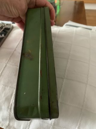 Caja antigua ALFA máquina coser