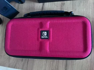 Nintendo Switch Azul y Roja