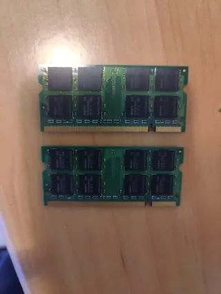 Memoria RAM Hynix 1x2GB DIMM2