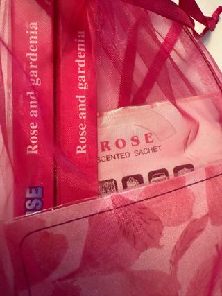 Set Rose & Gardenia Incensi e Sacchetti Profumati