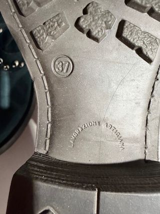 Botas Geox verdes con tachuelas