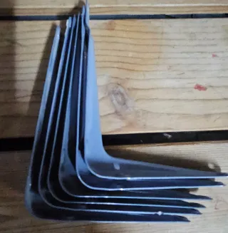 6 Escuadras Metálicas Grises 12x10cm