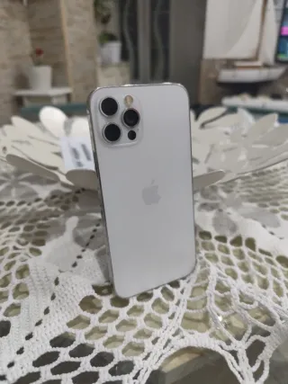 iPhone 12 Pro bianco