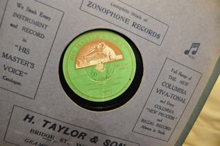 Lotto 8 dischi 78 giri bachelite grammofono '30