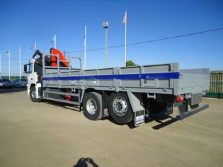 Volvo FM 11 330-CAMIONES GRUA