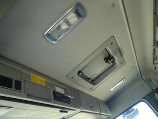 Volvo FM 11 330-CAMIONES GRUA