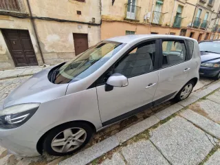 Renault Scenic 2013