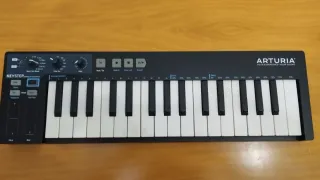 Teclado Arturia Keystep Negro MIDI
