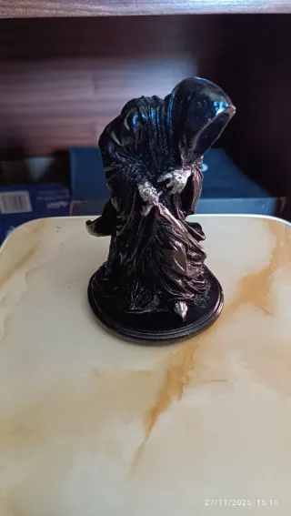 Estatueta Decorativa Preto