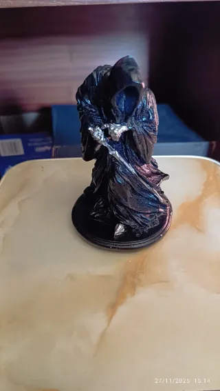 Estatueta Decorativa Preto