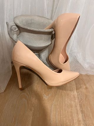 Tacones Stiletto Nude