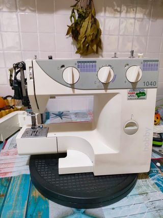 Máquina de coser Pfaff HOBBY 1040 -para despiece-