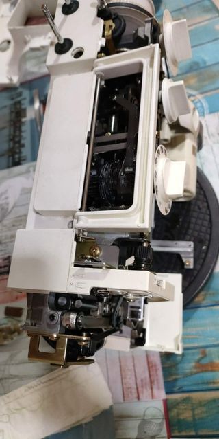 Máquina de coser Pfaff HOBBY 1040 -para despiece-