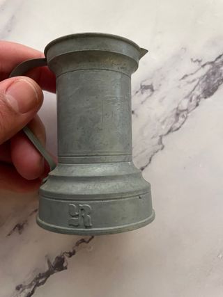 Jarra de Peltre para Medir