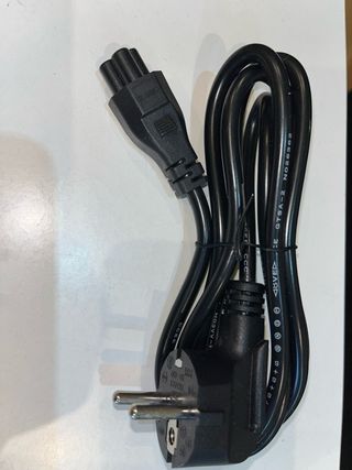 Lote Cables USB-mini USB,Auriculares y Cargadores.