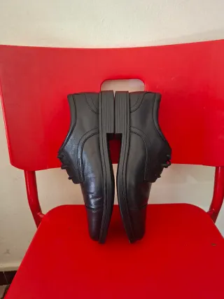 Zapatos Clarks Negros Hombre