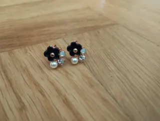 Pendientes de pinza flor con perla