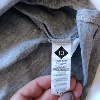 Camiseta Gris Estrellas Tachuelas XXL Algodón Tex