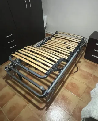 Cama articulada eléctrica