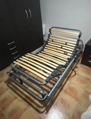 Cama articulada eléctrica