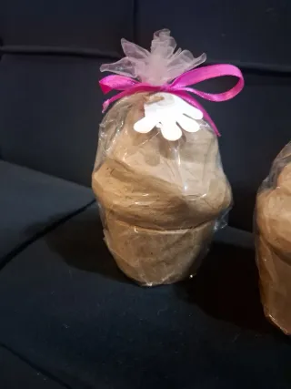 Conjunto de cuatro cajitas de cartón