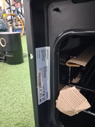 Horno empotrado negro