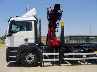 MAN TGX 26 480-CAMIONES GANCHO+GRUA