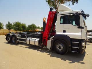 MAN TGX 26 480-CAMIONES GANCHO+GRUA