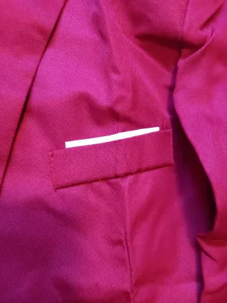 Americana Roja Vestir. NUEVA A ESTRENAR!!