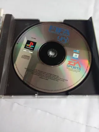 FIFA 98 Rumbo al Mundial PS1