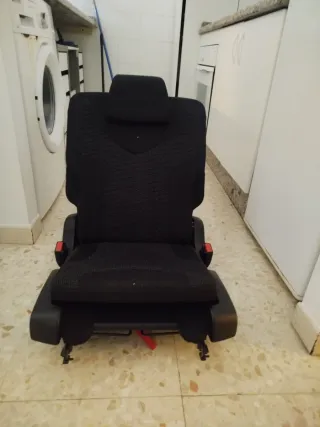 Sillón coche Peugeot 308 familiar
