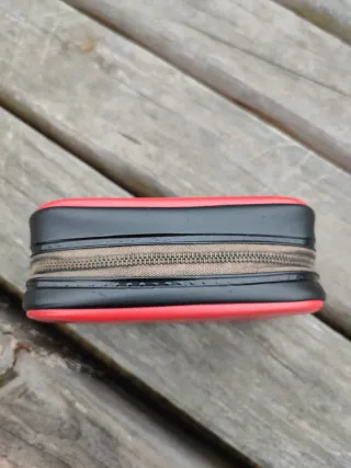 Limpiador de calzado vintage.