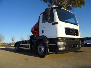 MAN TGM 18 280-CAMIONES GANCHO+GRUA