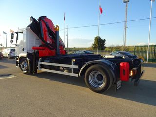 MAN TGM 18 280-CAMIONES GANCHO+GRUA