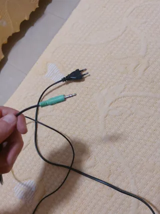 Altavoces para ordenador con cable