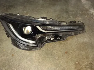 2 Focos Derechos Toyota Corolla 20-22